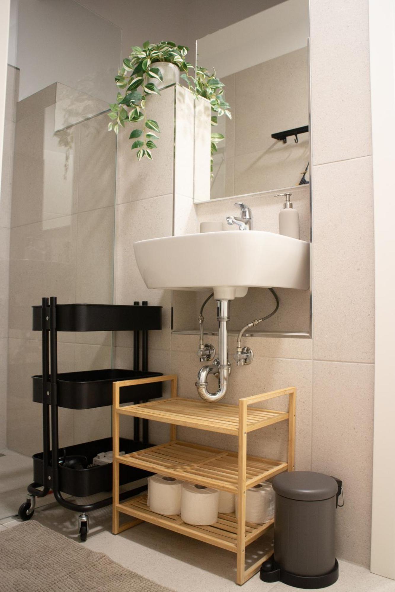 Crystal City Apartment Self-Check-In Любляна Екстер'єр фото