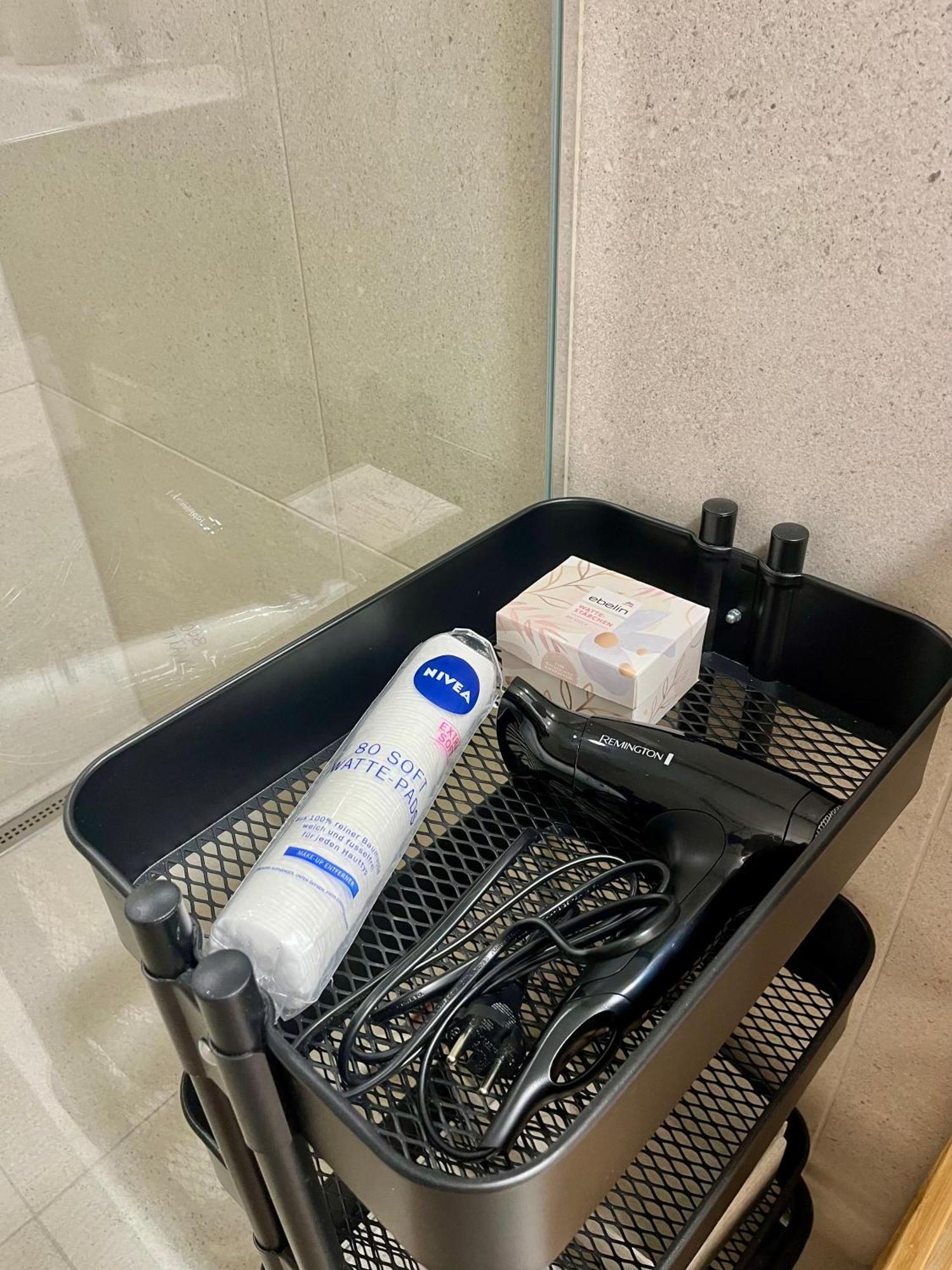 Crystal City Apartment Self-Check-In Любляна Екстер'єр фото